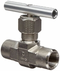 La valvola a rubinetto lubrificata 304 PTFE ha collegato la pressione con un manicotto invertita compensata